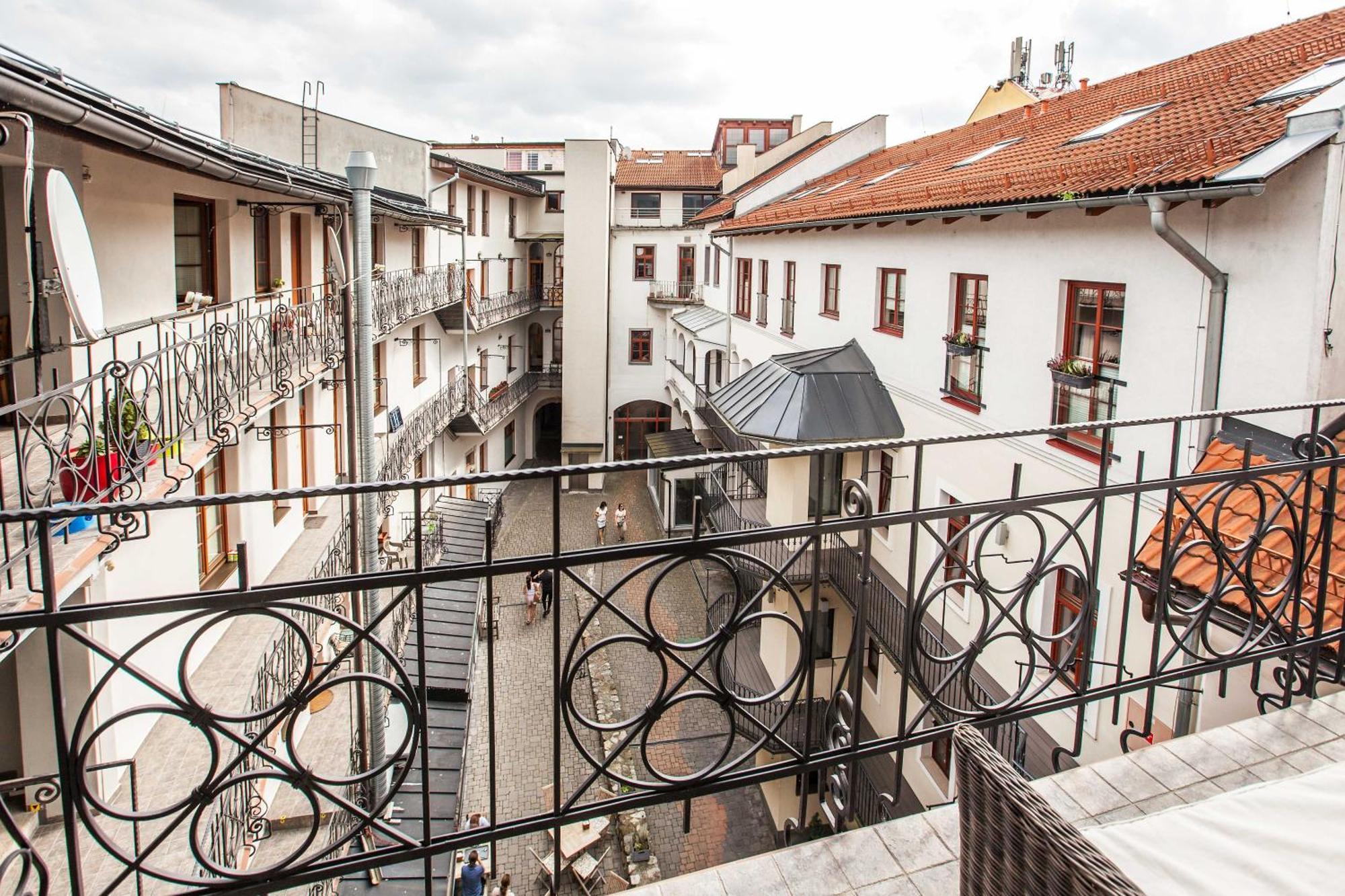 Apartment Dolna 4 - In Direct Centrum On Square