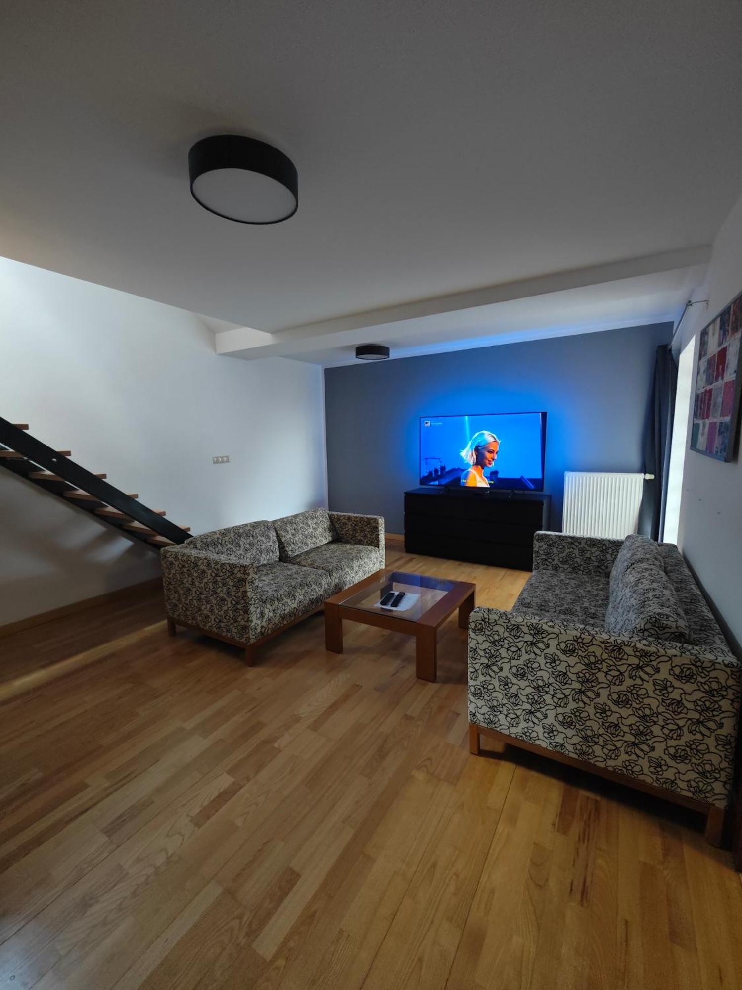 Apartment Dolna 4 - In Direct Centrum On Square Banska Bystrica